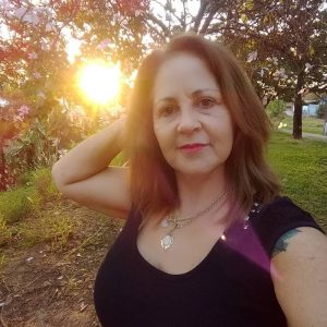 Claire - rencontre-Cougar-Rochefort