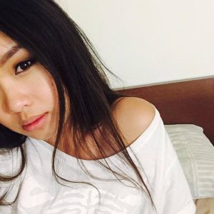 Ce soir, la douche m’a rappelé que j’existais Suda - rencontre-Asiatique-Nantes