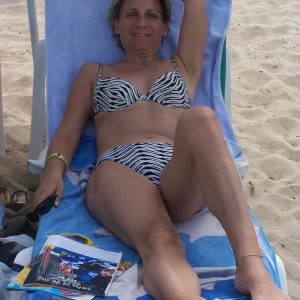 T’as déjà baisé une meuf qui a plus d’années au compteur que ton permis ? Colette - rencontre-Cougar-Strasbourg