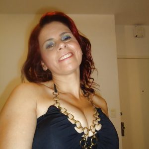 39 balais et toujours le feu au cul 🔥 Stéphanie - rencontre-MILF-Nantes