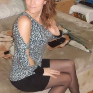 Sieste après le déjeuner et la nudité m’a trotté dans la tête Laure - rencontre-Naturiste-Carcassonne