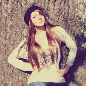 Ce soir j’ai envie d’une voix chaude Chloé - rencontre-Naturiste-Rennes